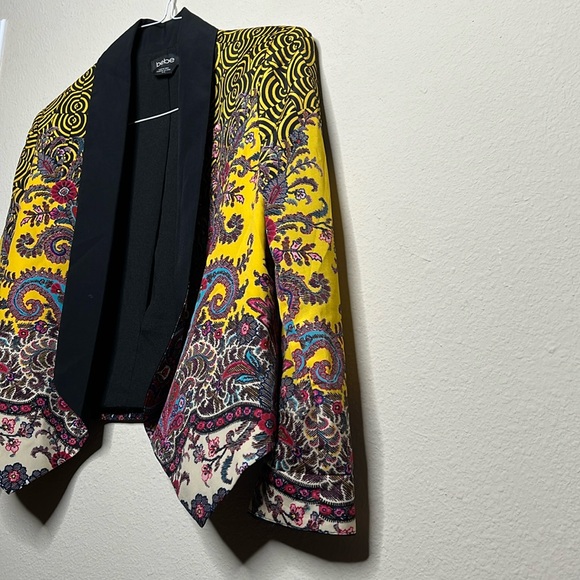 Women’s Bebe Blazer - Picture 6 of 6